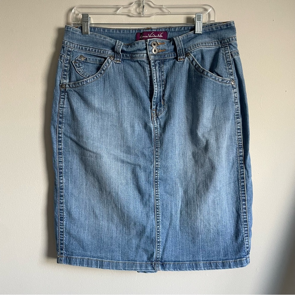 Gloria Vanderbilt Light Blue Denim Skirt